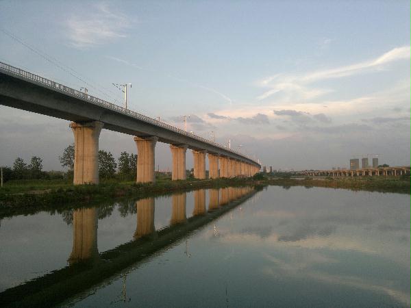 成渝鐵路采用松夏<a href='http://m.brandnew-swimwear.com/' target='_blank'><u>空氣彈簧</u></a>